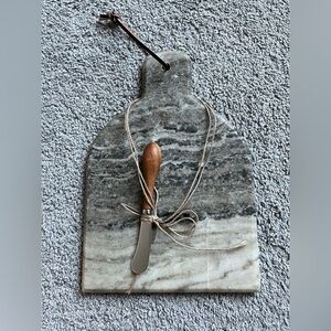 MARBLE CUTTING BOARD & KNIFE SET-NEW
